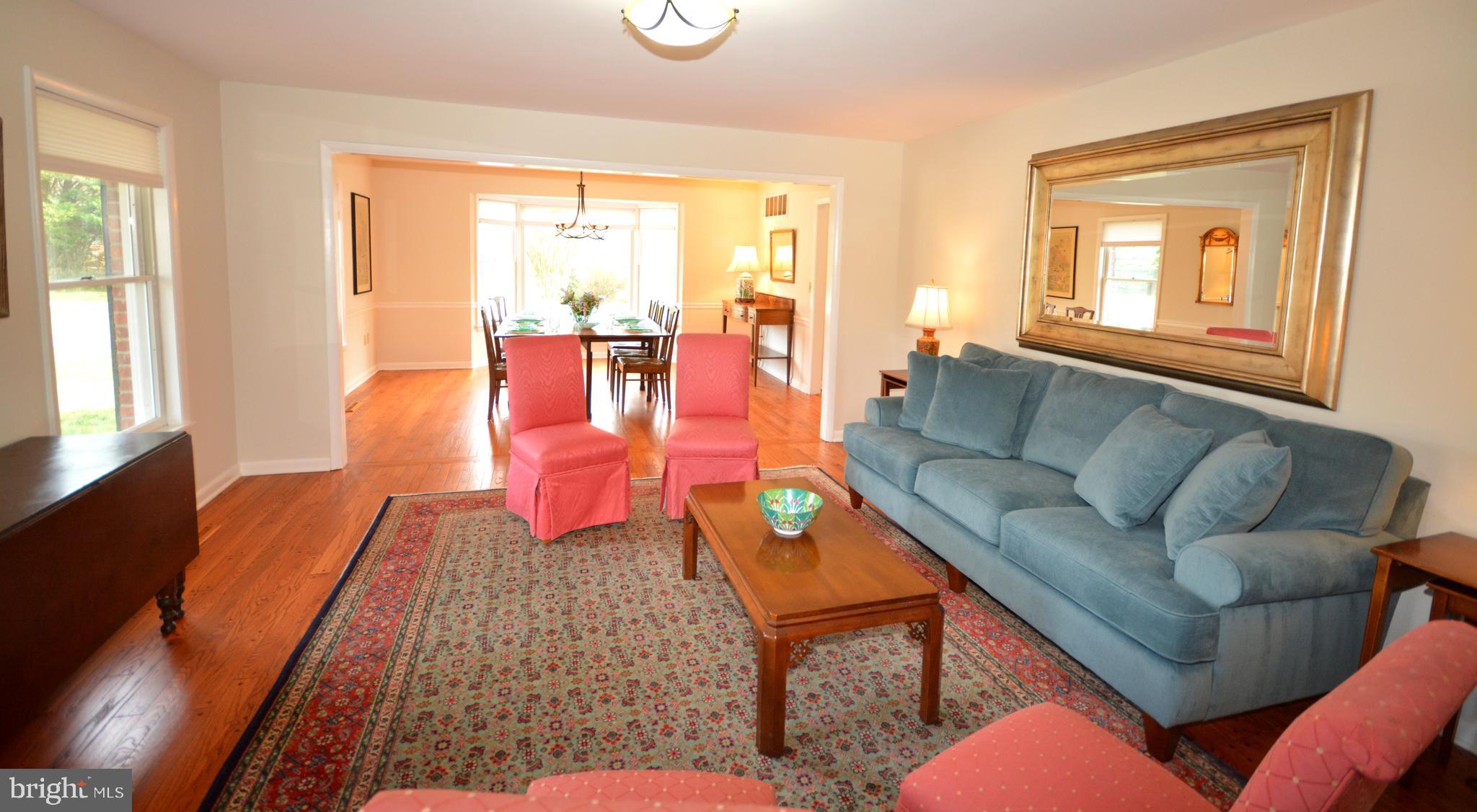 GOVERNOR GRASON MANOR - Residential