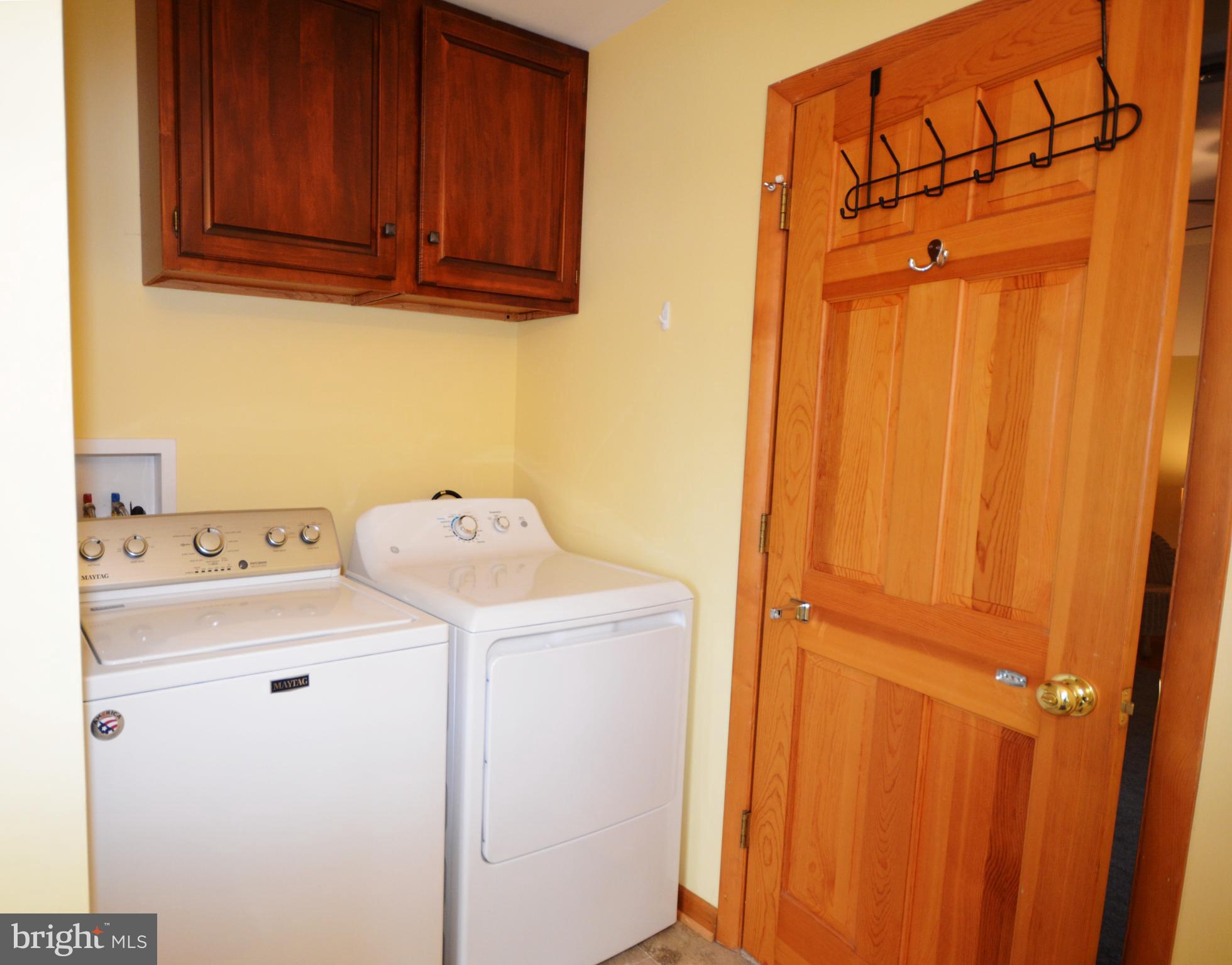 GOVERNOR GRASON MANOR - Residential