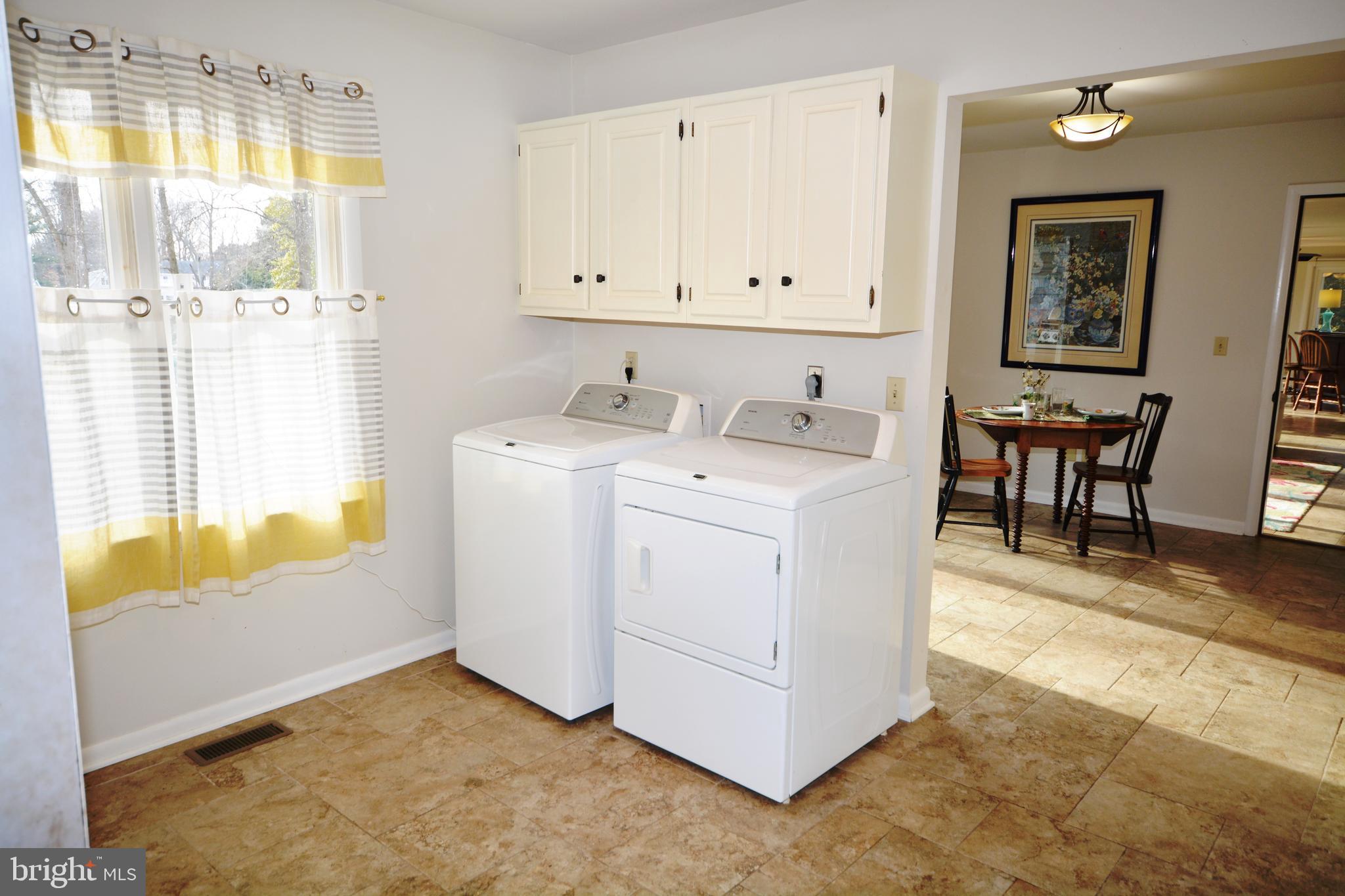 GOVERNOR GRASON MANOR - Residential