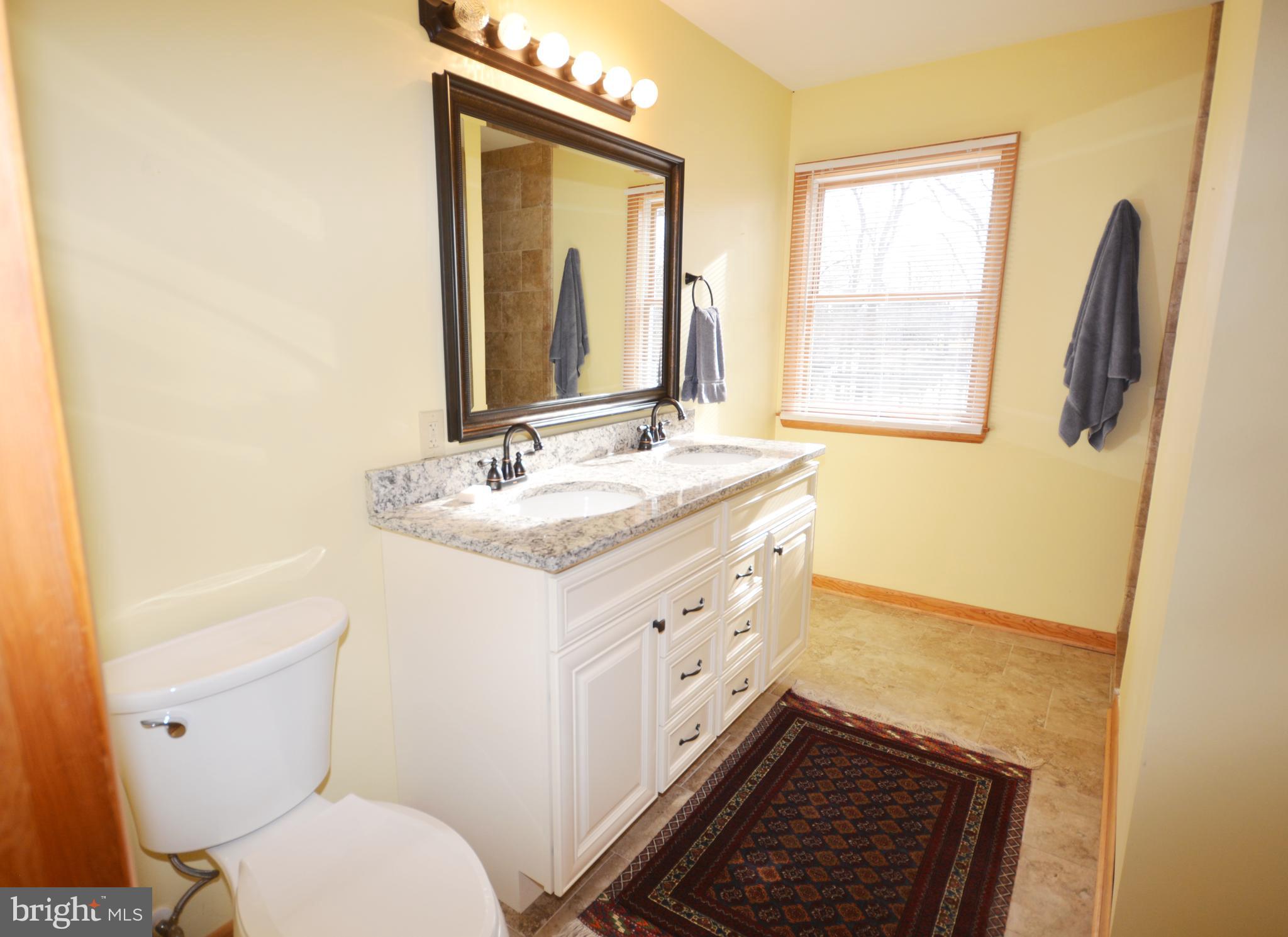 GOVERNOR GRASON MANOR - Residential