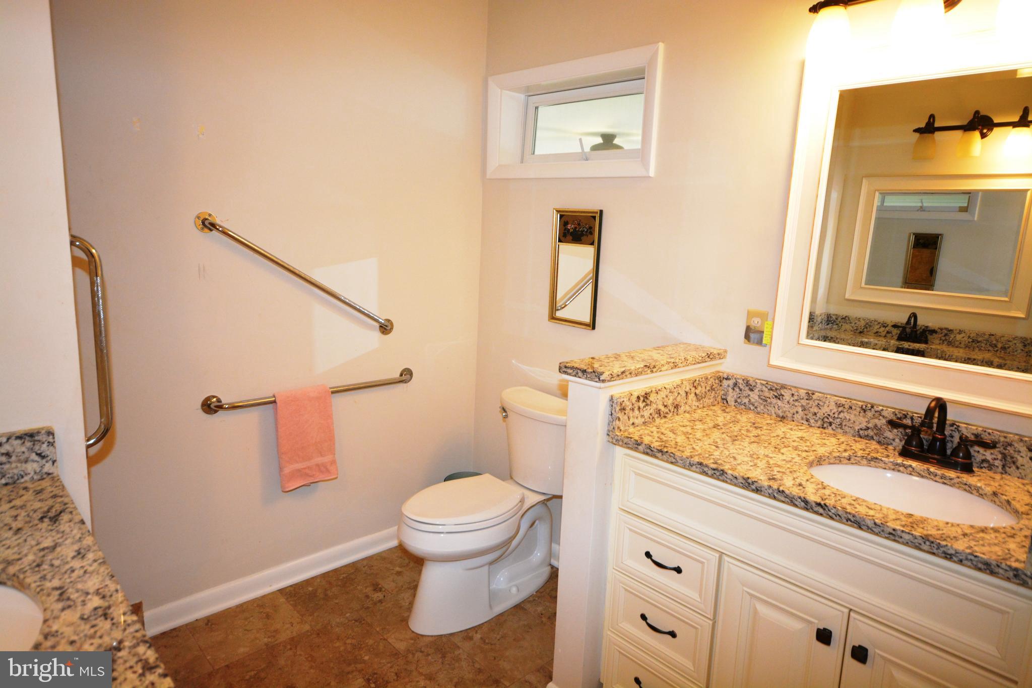 GOVERNOR GRASON MANOR - Residential