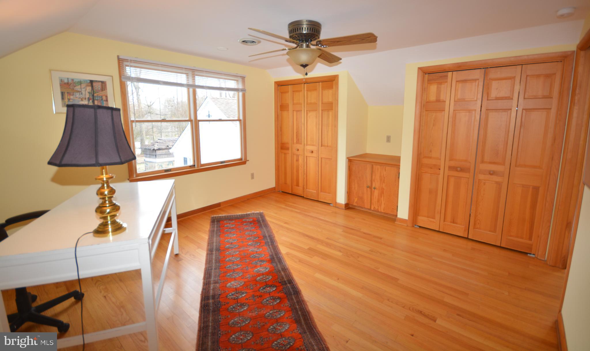 GOVERNOR GRASON MANOR - Residential