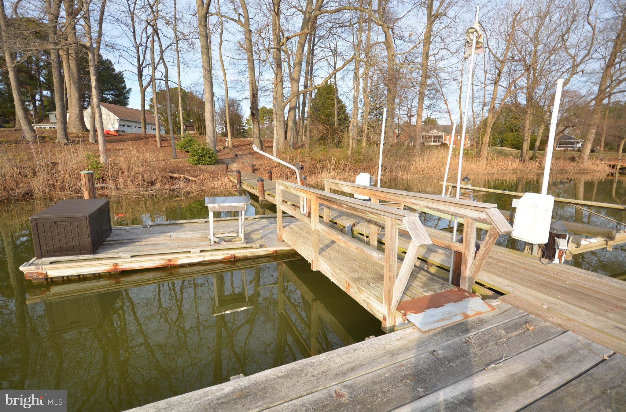 GOVERNOR GRASON MANOR - Residential