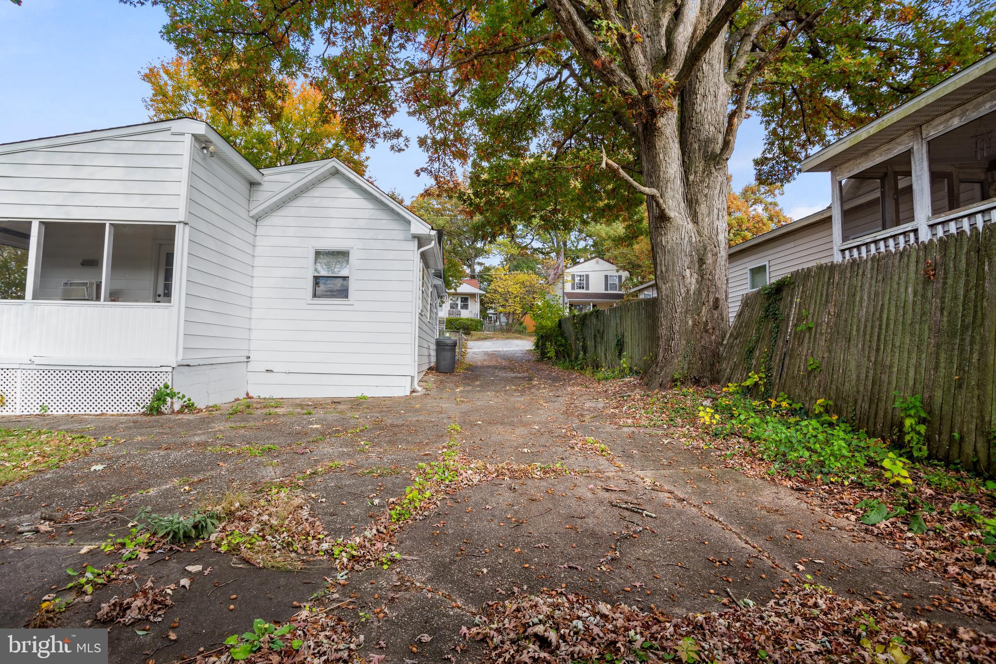 CARNEY HEIGHTS - Residential Lease