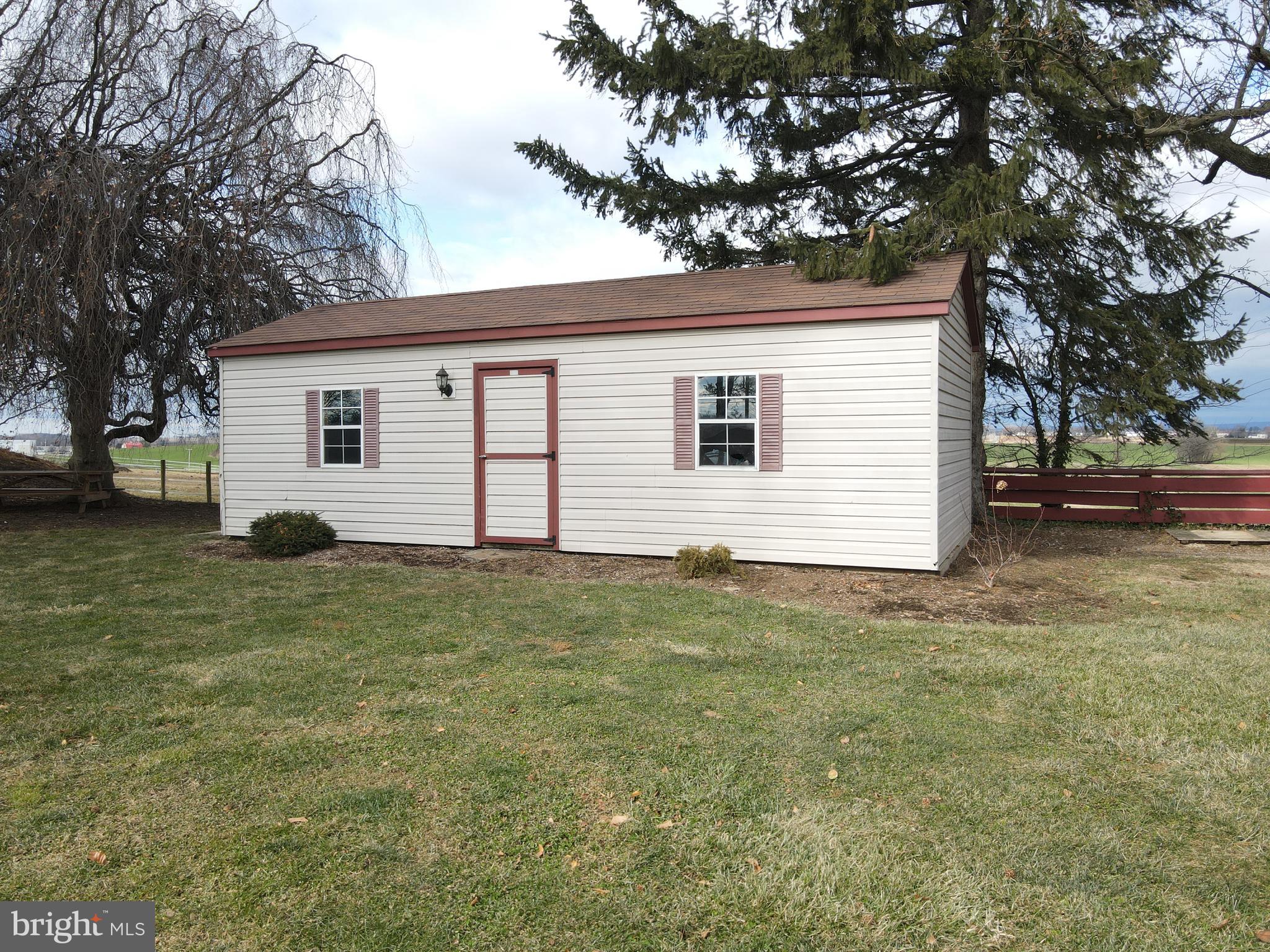 EAST HEMPFIELD TWP - Residential