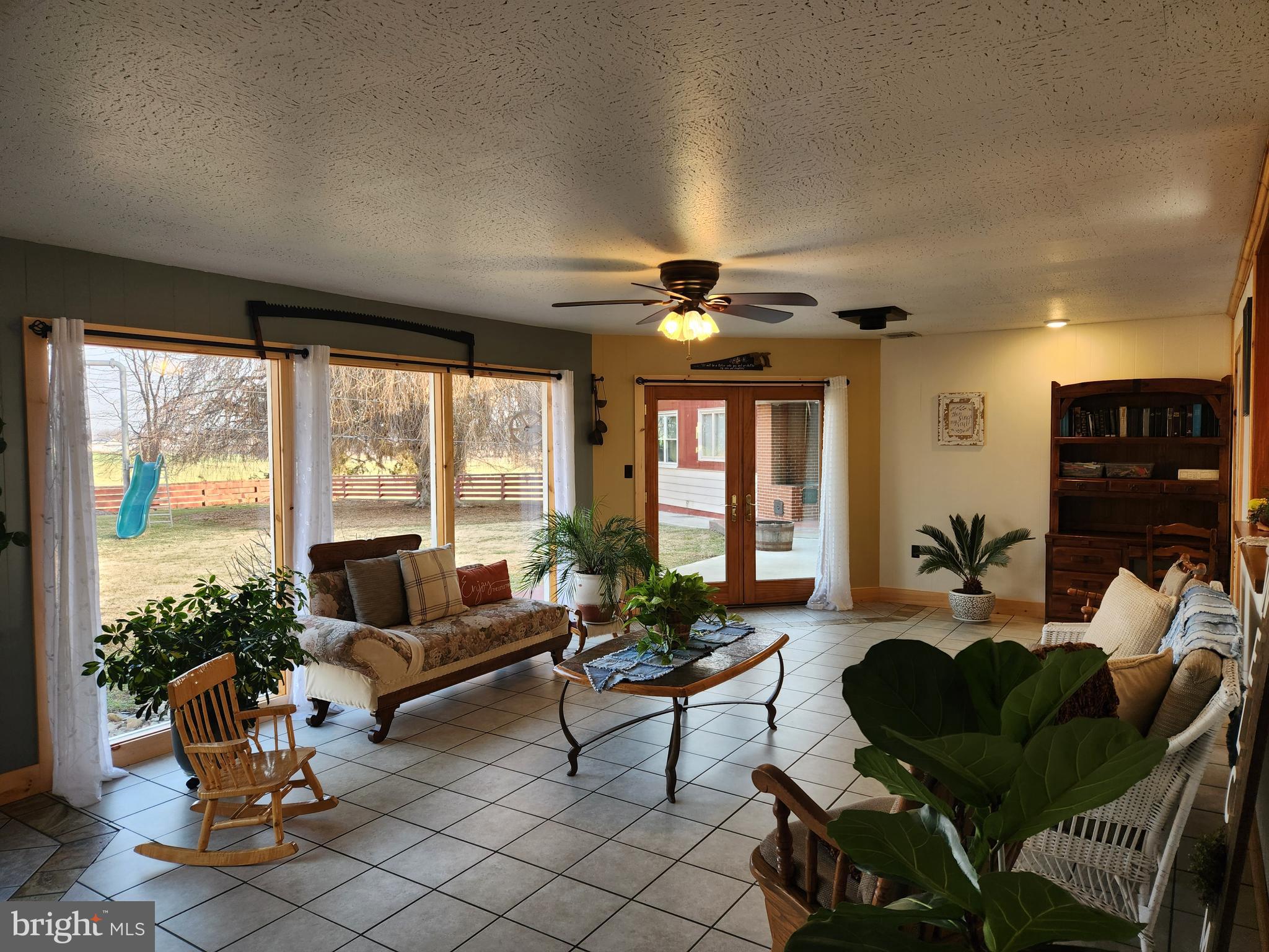 EAST HEMPFIELD TWP - Residential