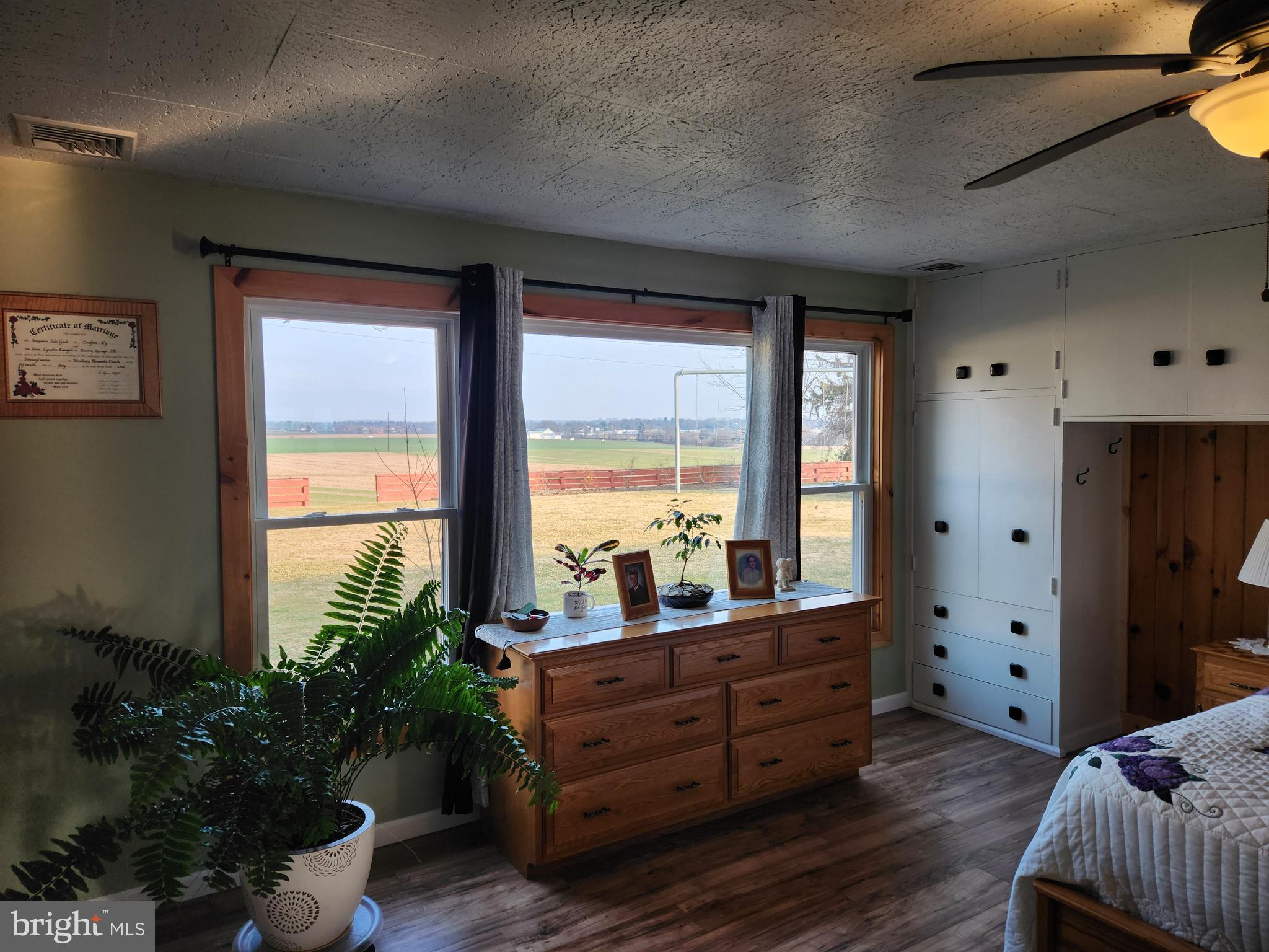 EAST HEMPFIELD TWP - Residential