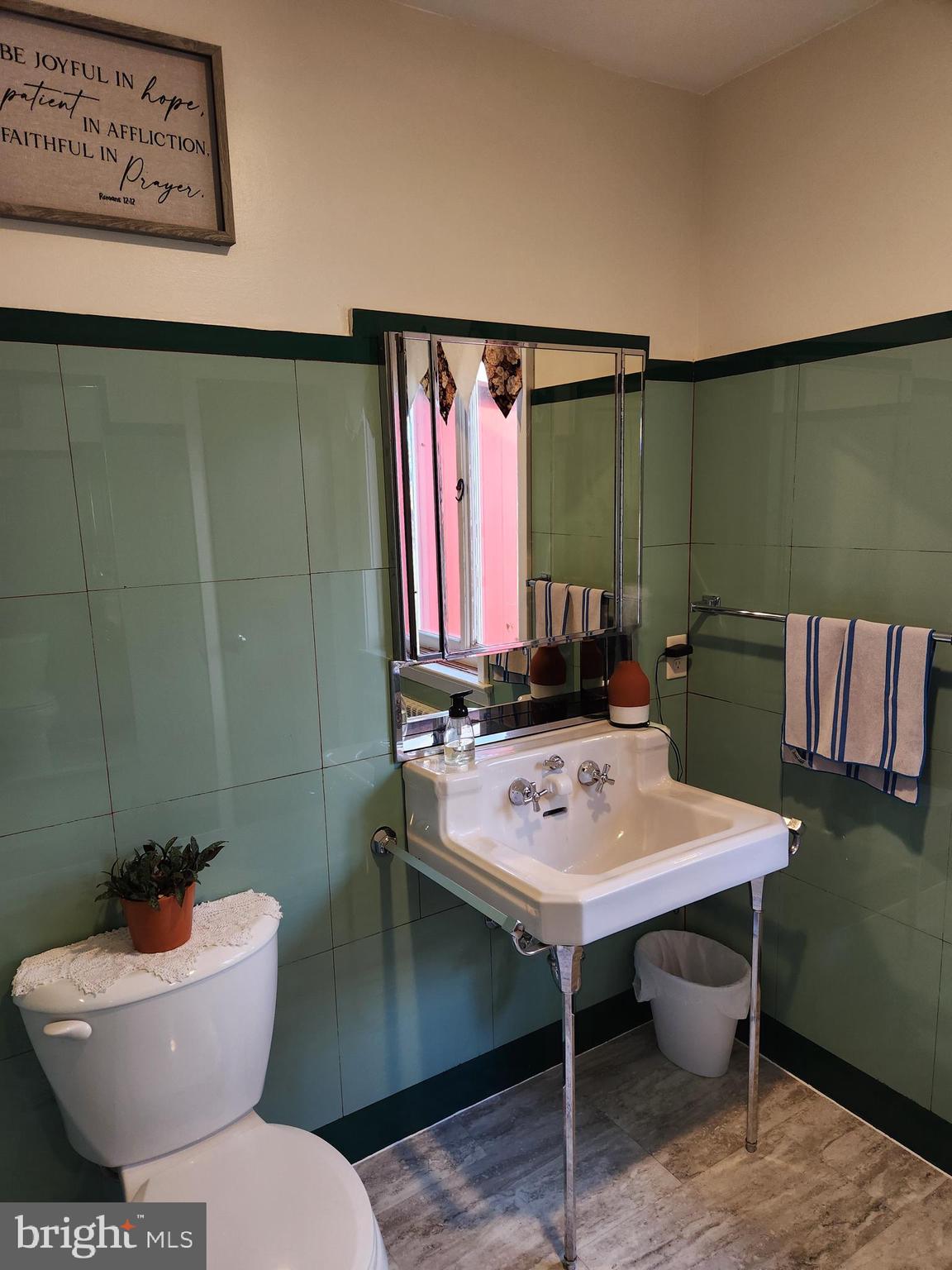 EAST HEMPFIELD TWP - Residential