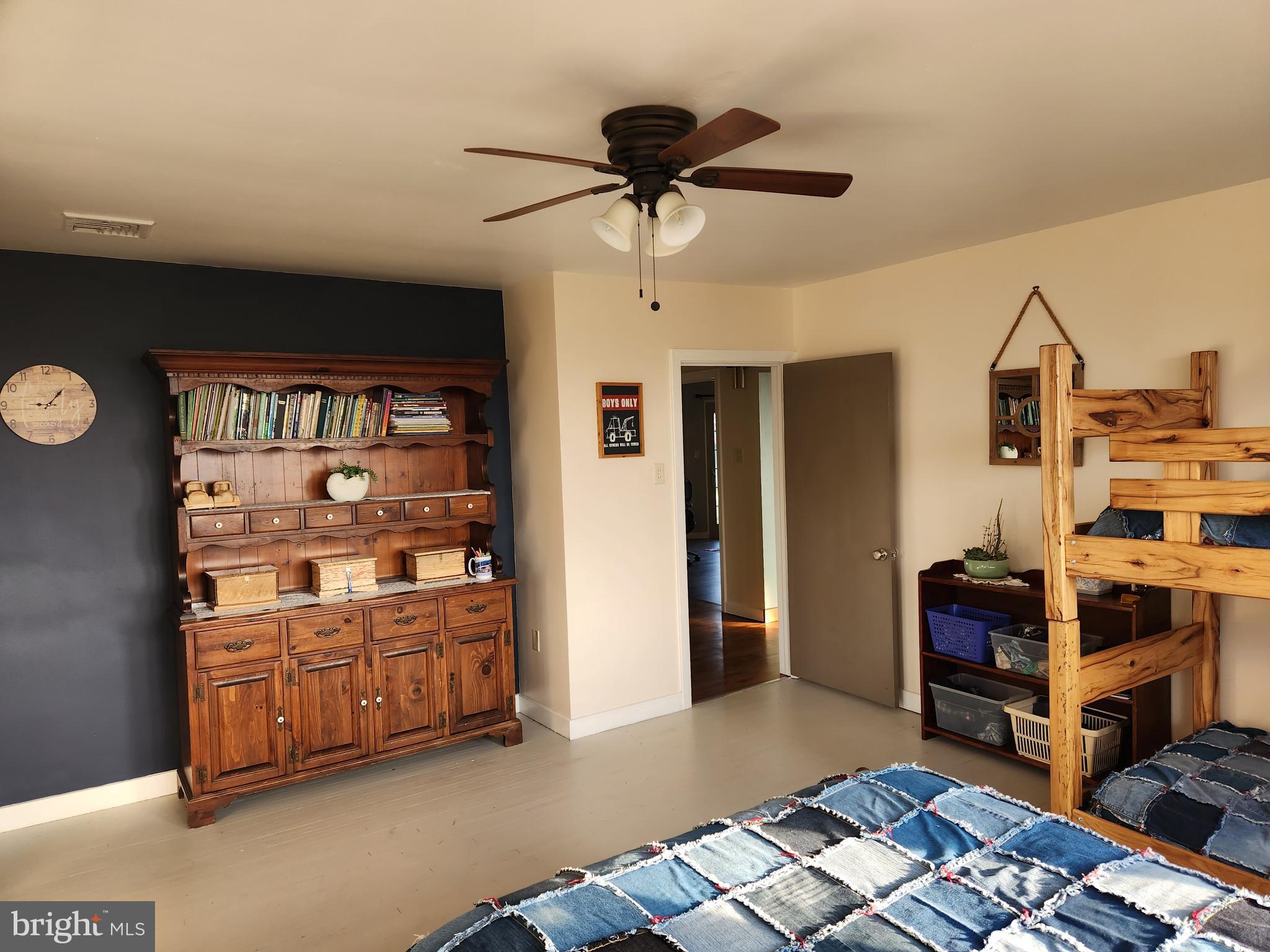 EAST HEMPFIELD TWP - Residential