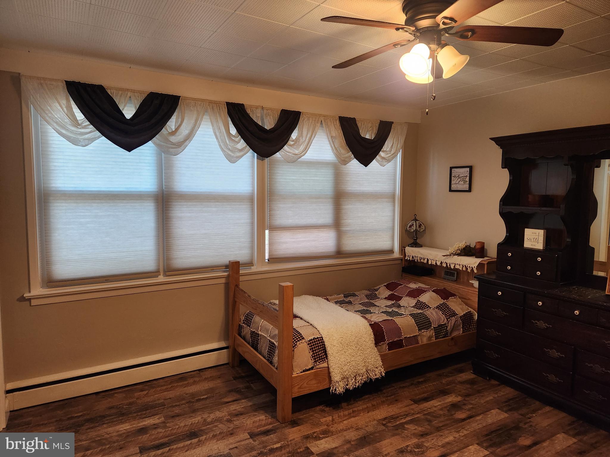 EAST HEMPFIELD TWP - Residential