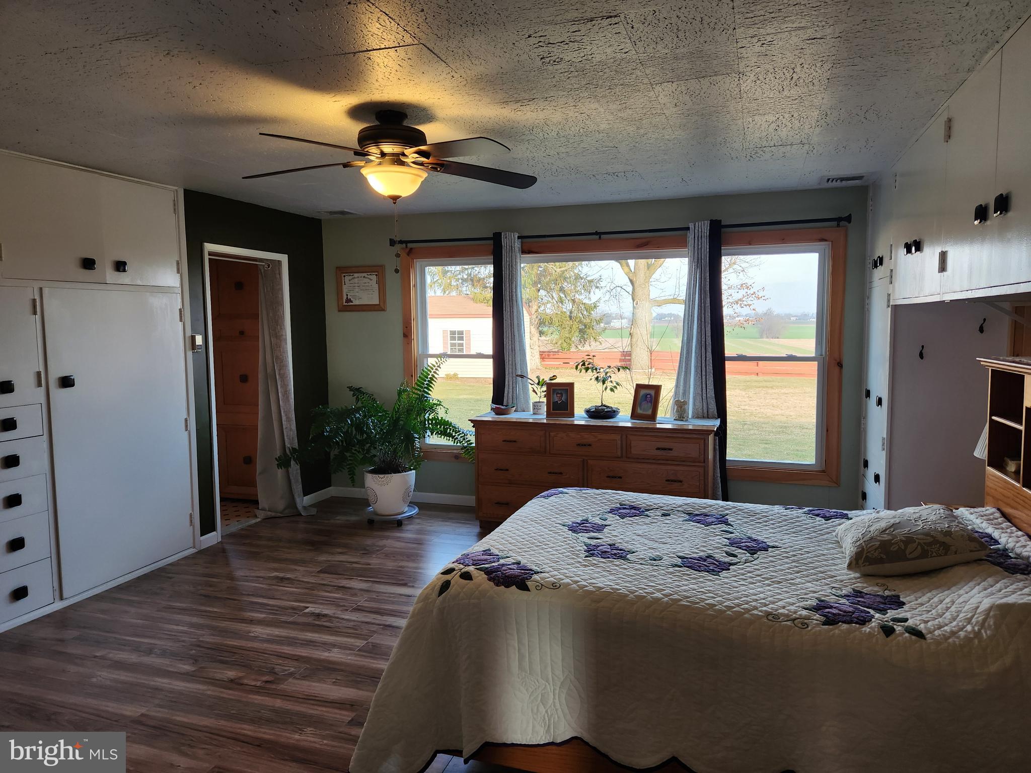 EAST HEMPFIELD TWP - Residential