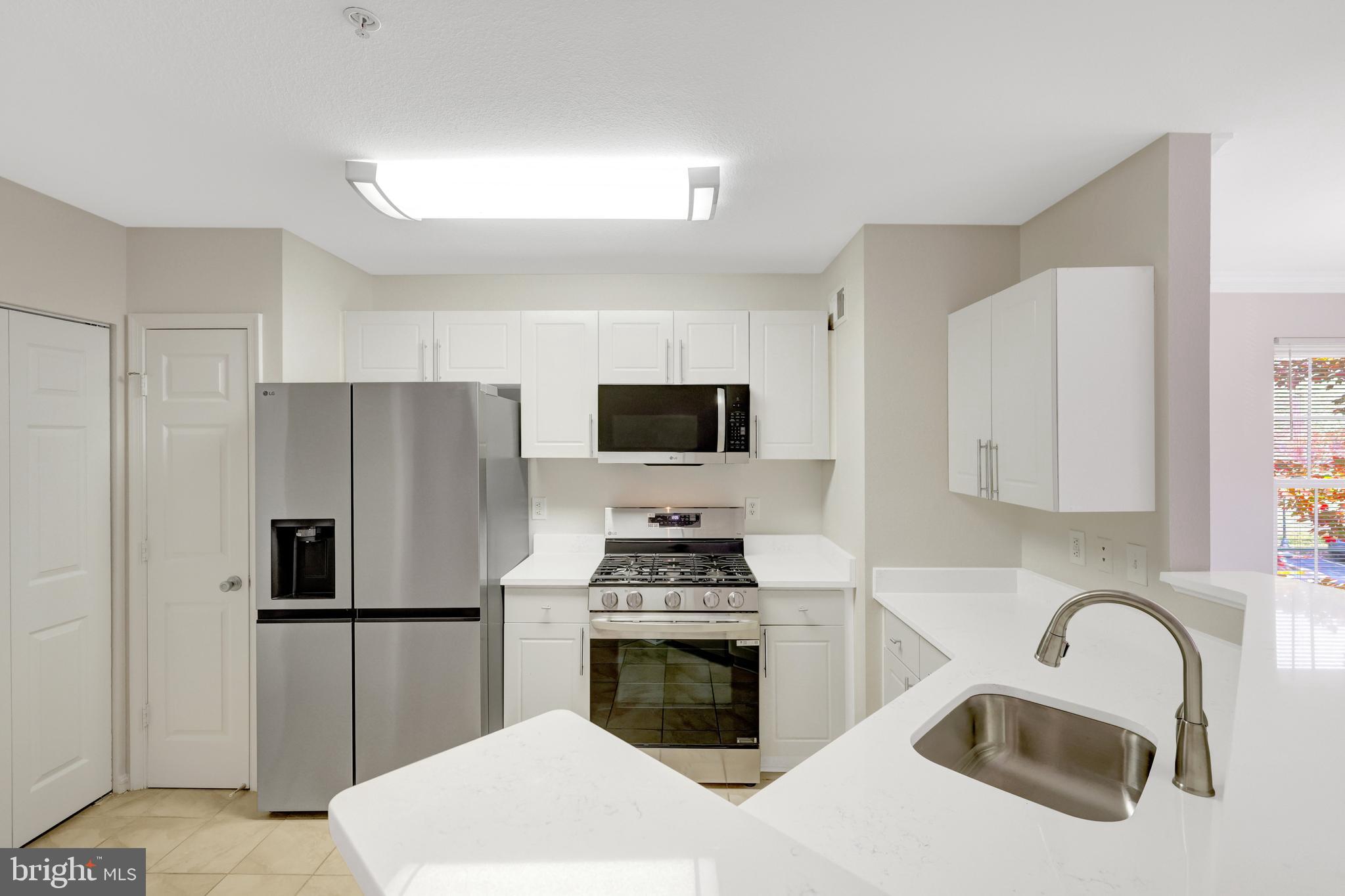 GATES OF FAIR LAKES - Residential