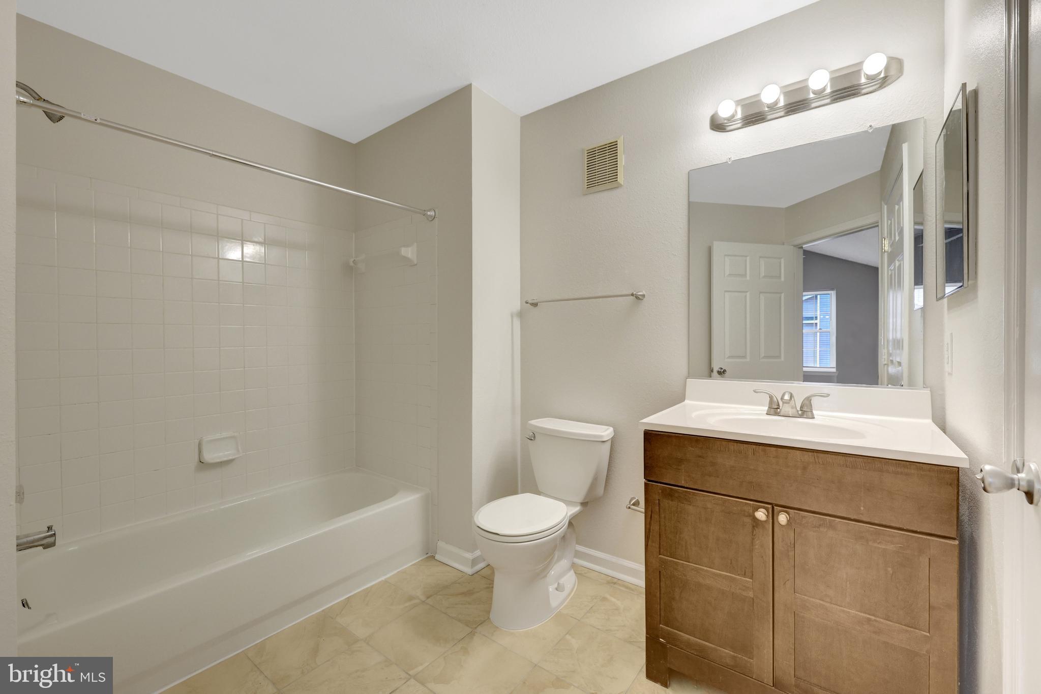 GATES OF FAIR LAKES - Residential