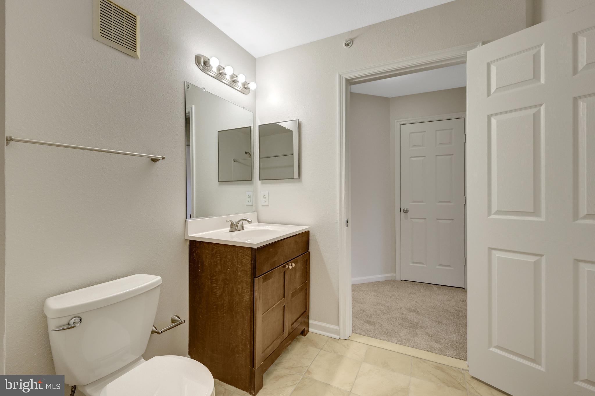 GATES OF FAIR LAKES - Residential