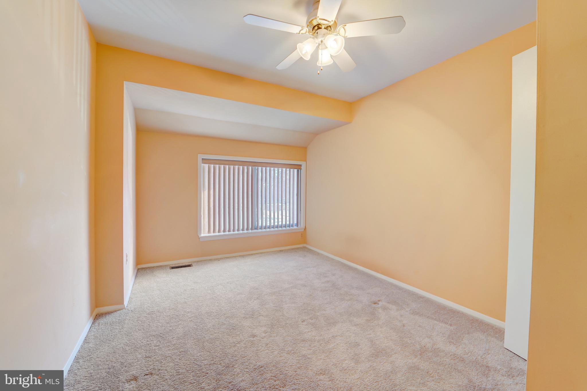 VILLAGE OF OWEN BROWN - Residential