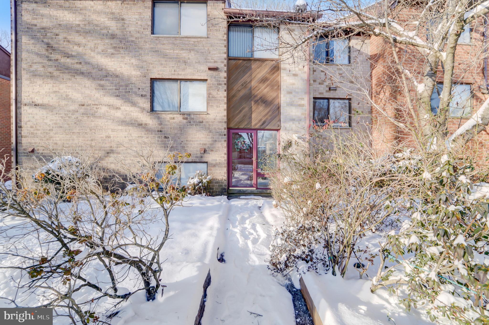 VILLAGE OF OWEN BROWN - Residential