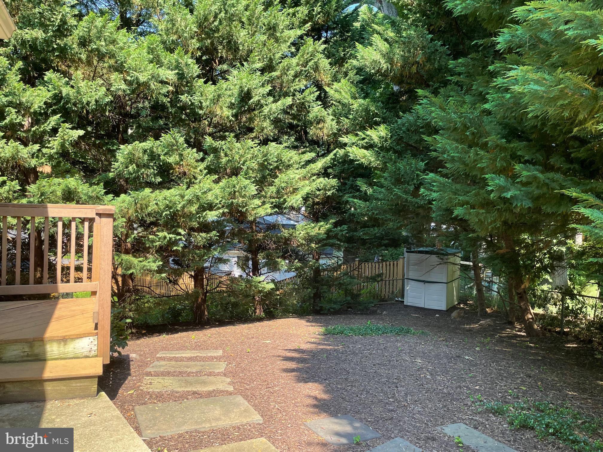 NORTH SPRINGFIELD - Residential