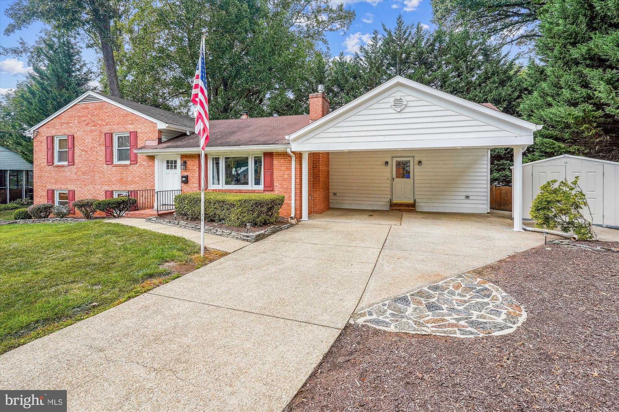 NORTH SPRINGFIELD - Residential