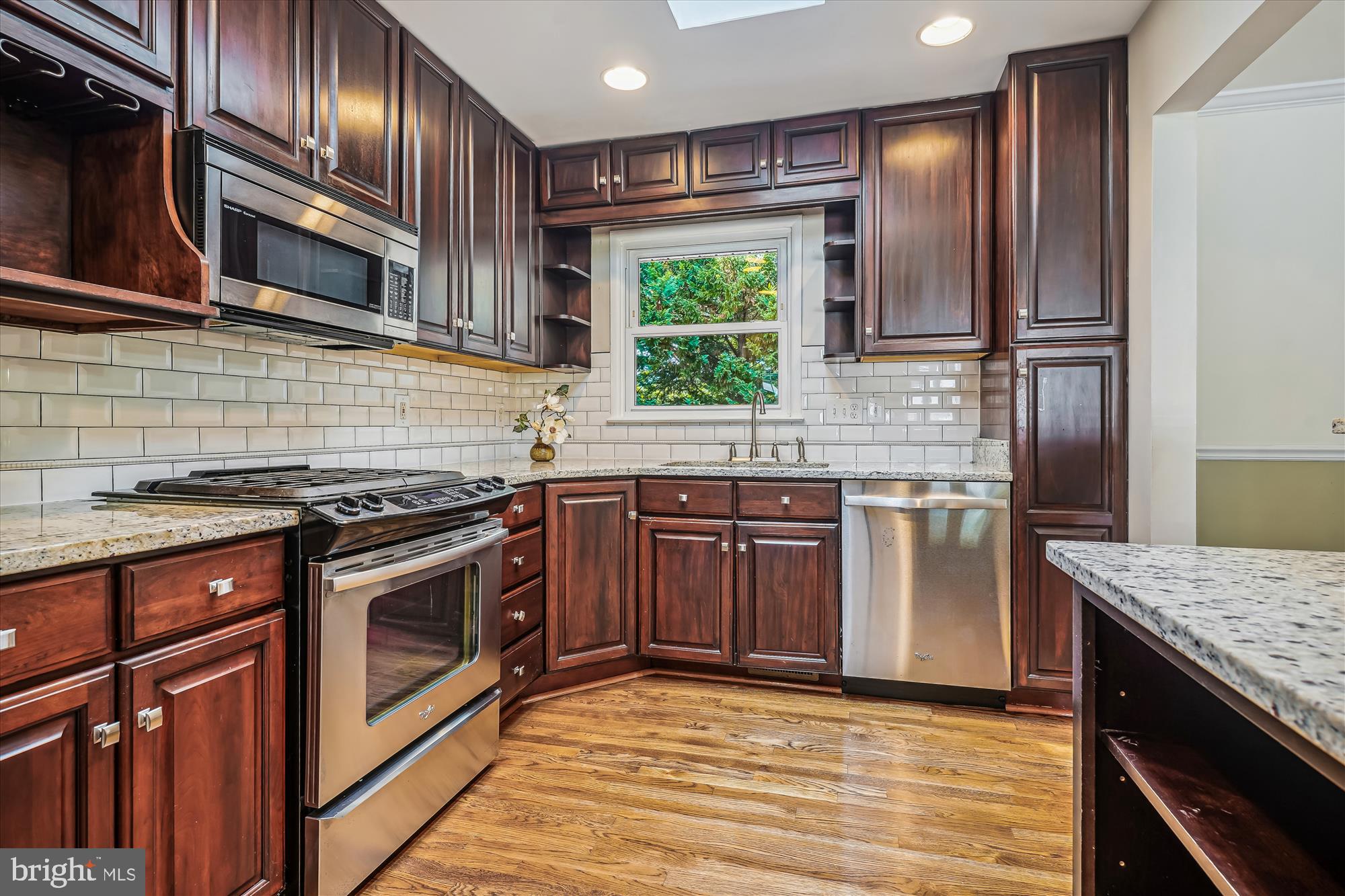 NORTH SPRINGFIELD - Residential