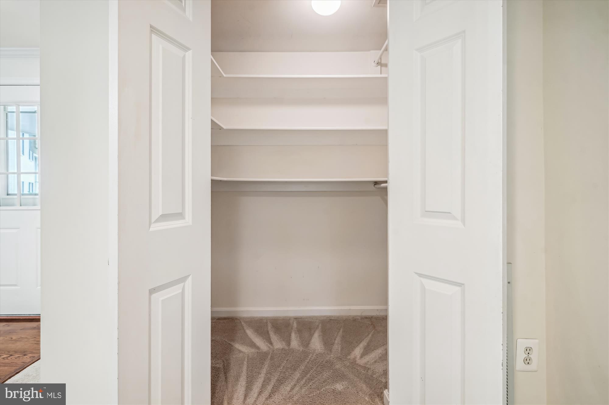 NORTH SPRINGFIELD - Residential