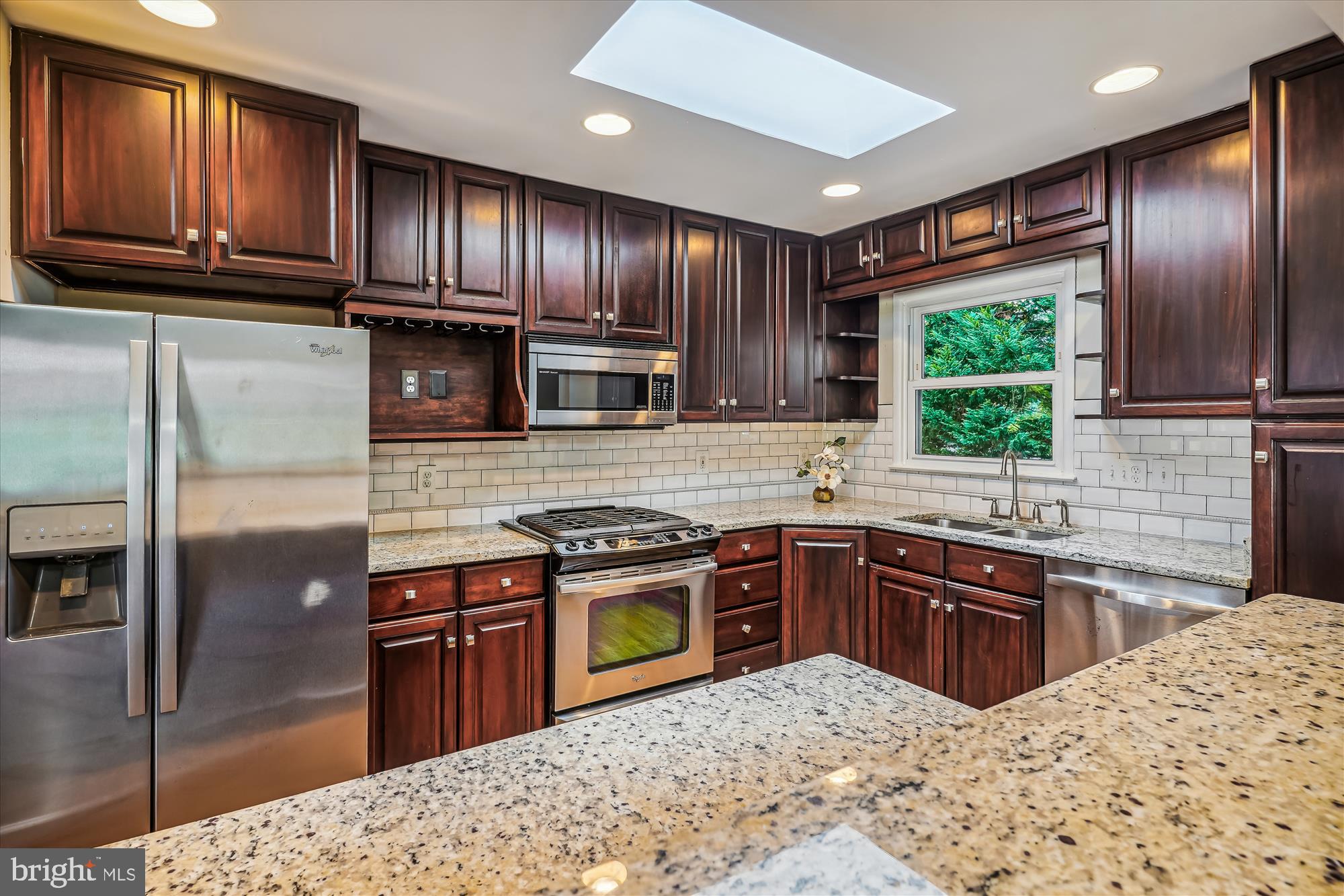 NORTH SPRINGFIELD - Residential