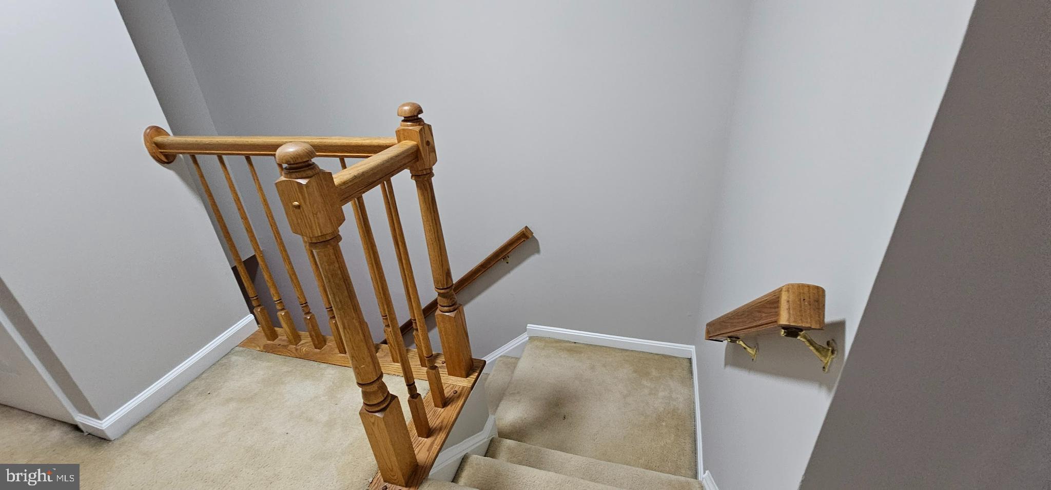 LIFESTYLE AT SULLY STATION - Residential Lease