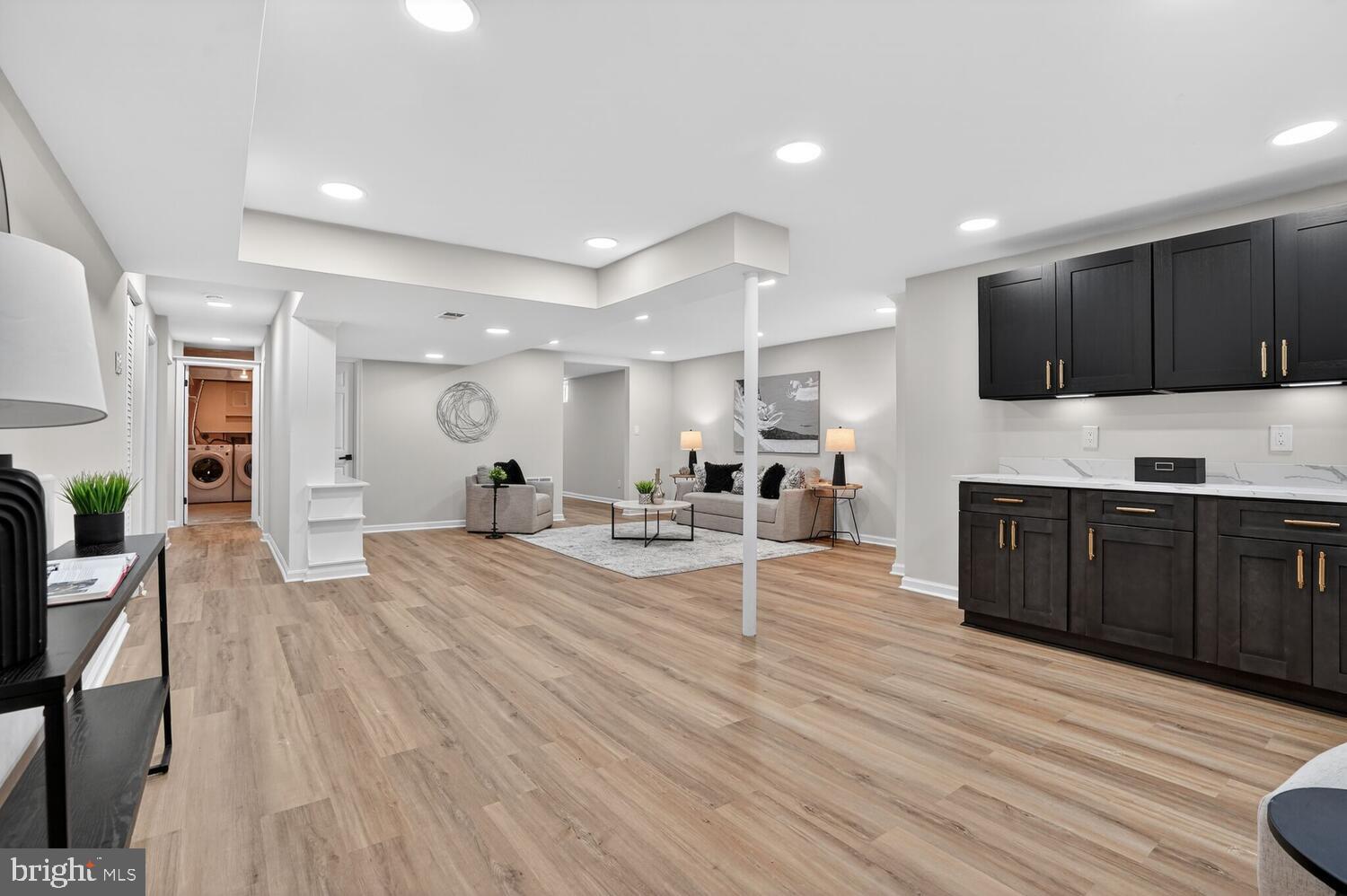 GLENWOOD MANOR - Residential