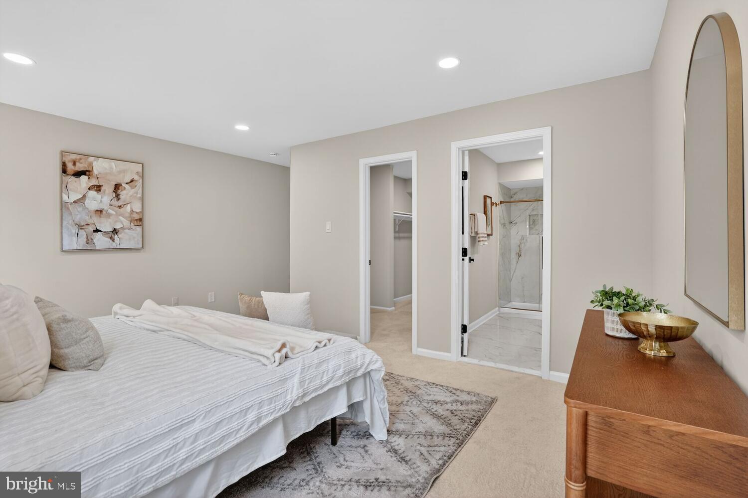 GLENWOOD MANOR - Residential