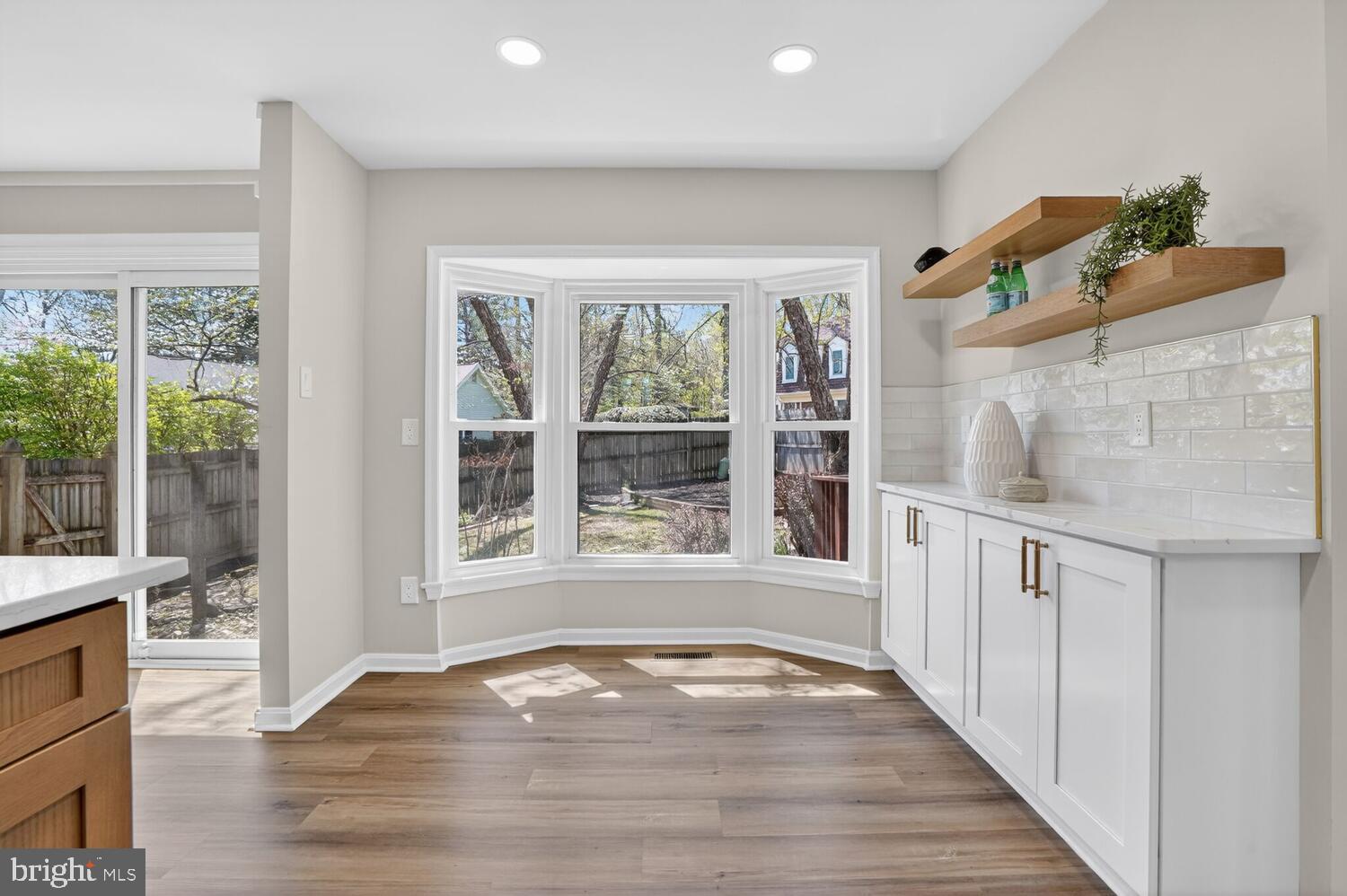 GLENWOOD MANOR - Residential