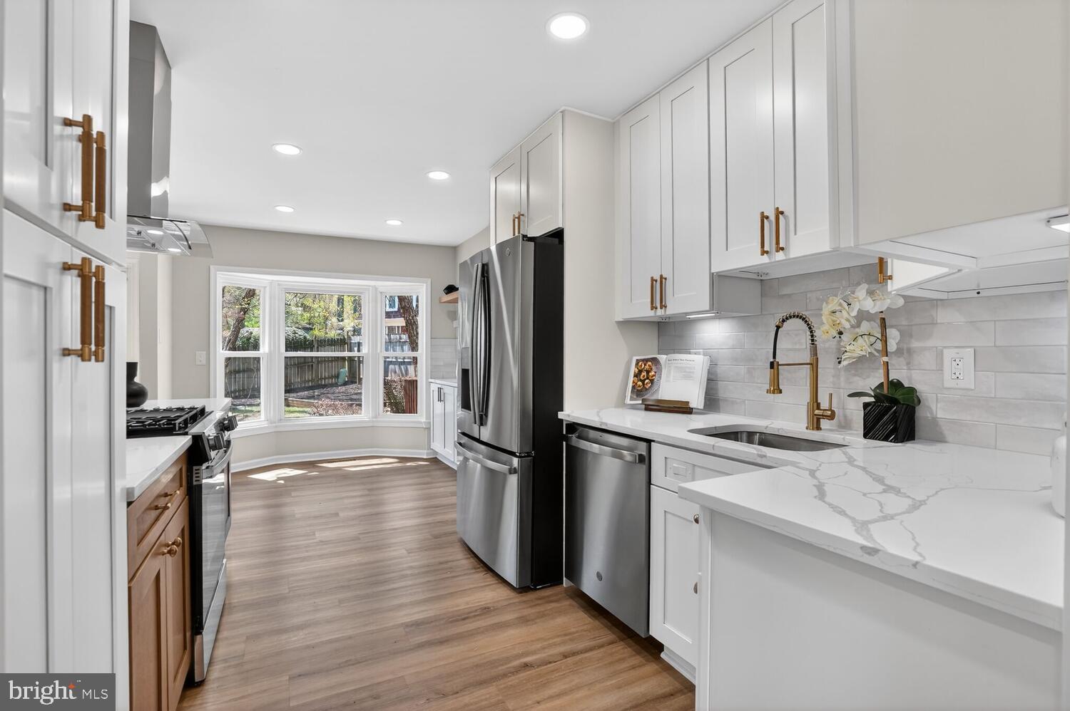 GLENWOOD MANOR - Residential