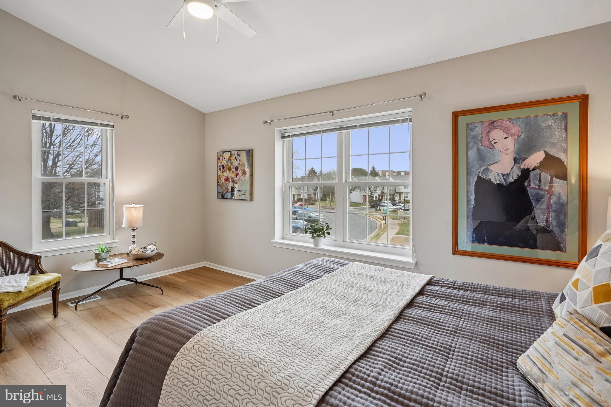 ROLLING RIDGE - Residential