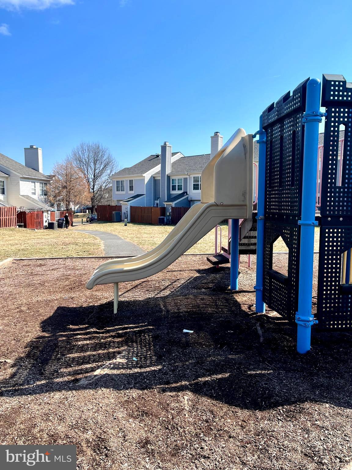 ROLLING RIDGE - Residential