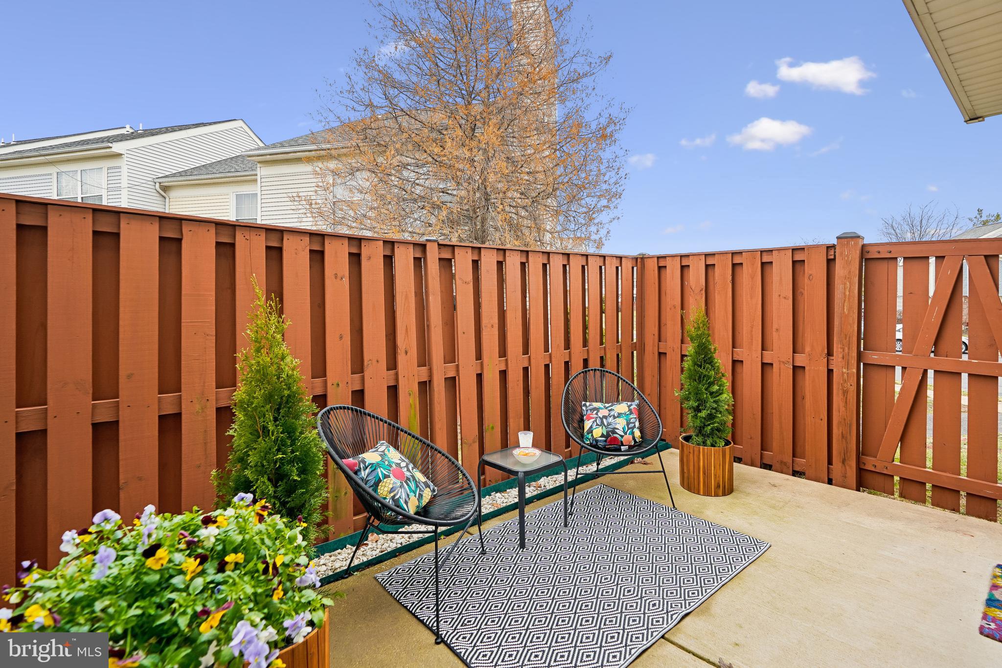 ROLLING RIDGE - Residential