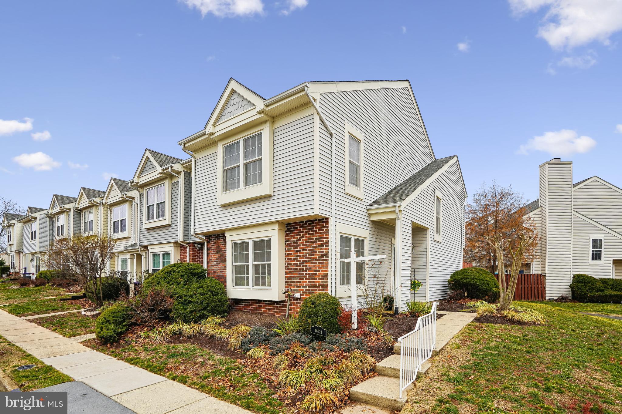 ROLLING RIDGE - Residential