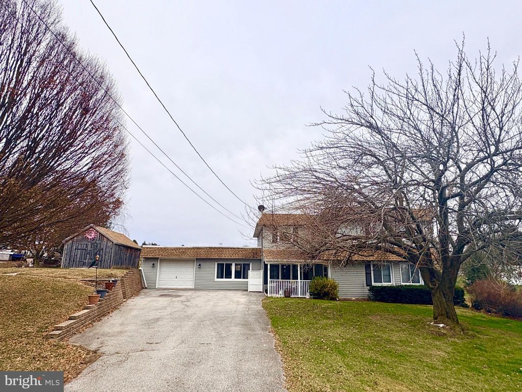 Photo of 53 S Franklin Street, DALLASTOWN, PA 17313 (MLS # PAYK2094854)