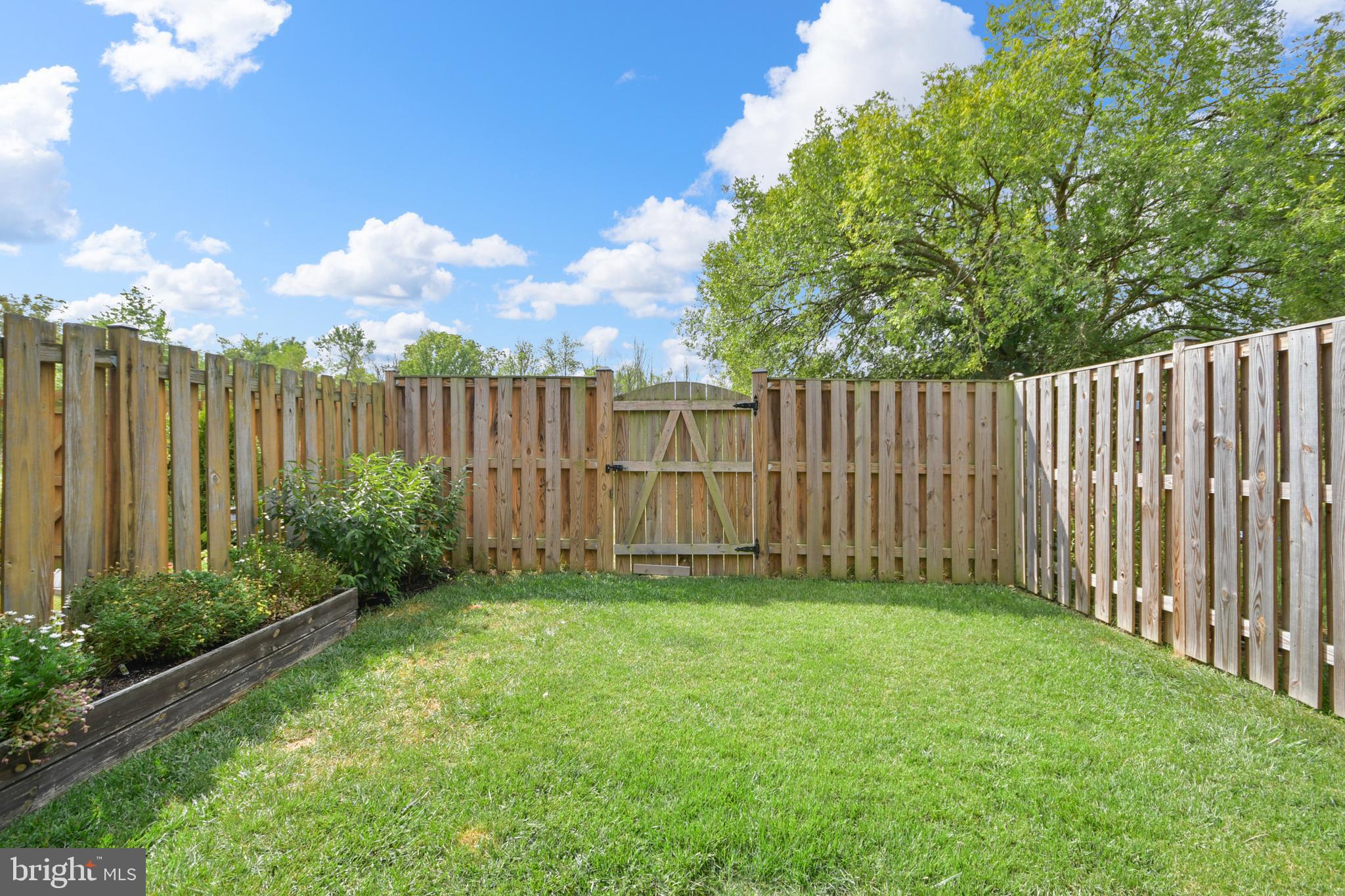 BALLENGER CROSSING - Residential