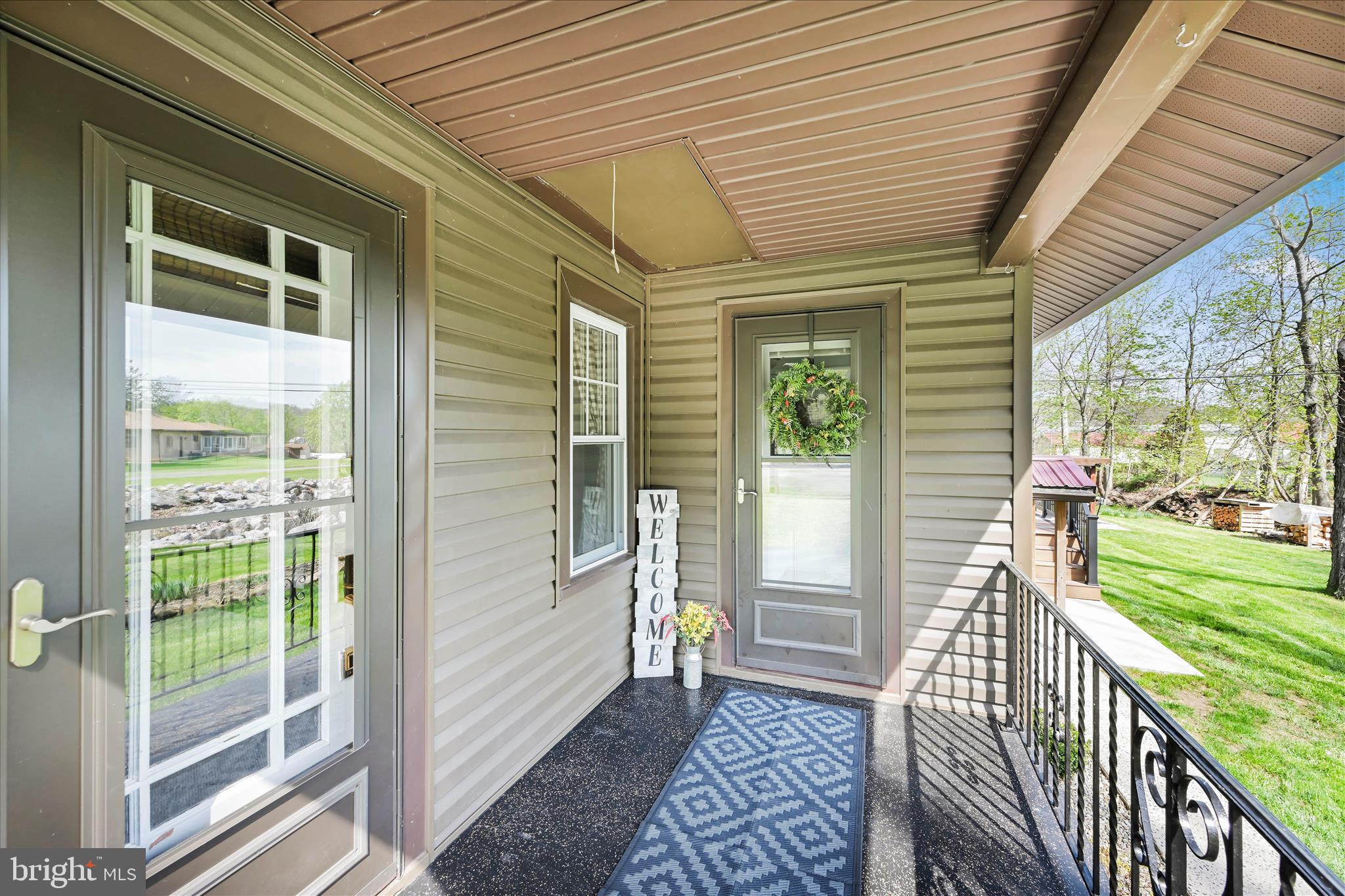 PINE GROVE - Residential