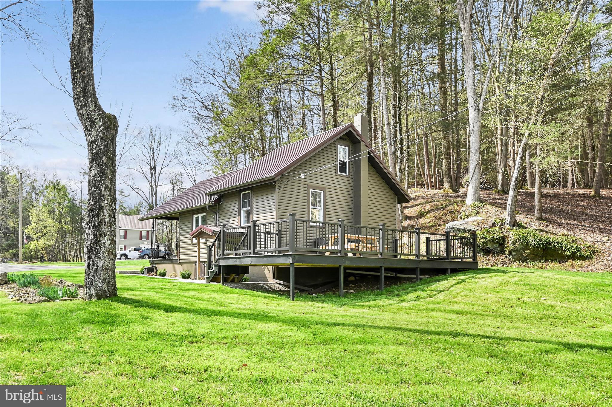 PINE GROVE - Residential