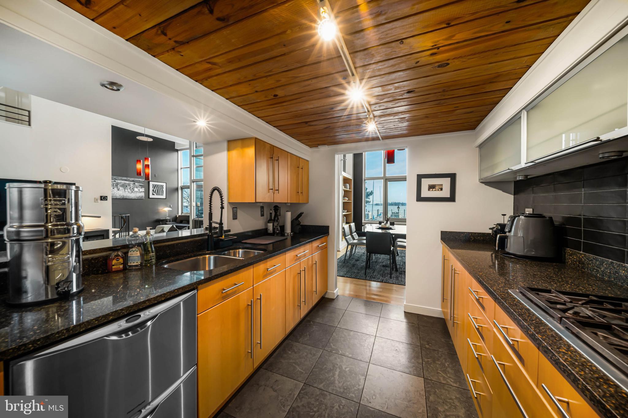 CANTON COVE - Residential