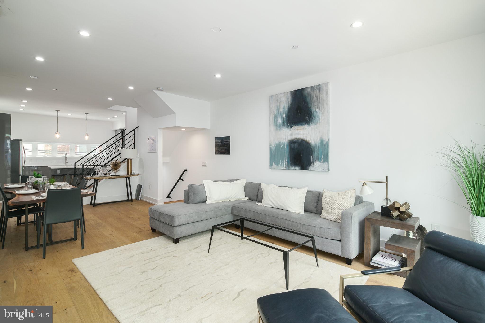 OLDE KENSINGTON - Residential