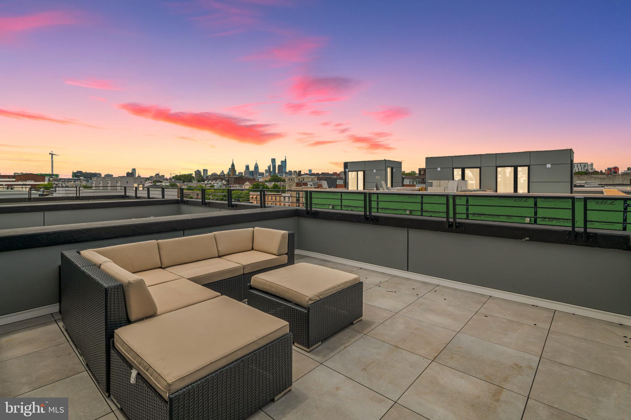 OLDE KENSINGTON - Residential