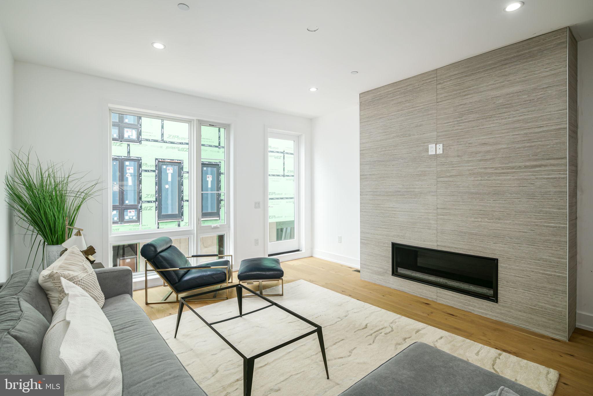 OLDE KENSINGTON - Residential