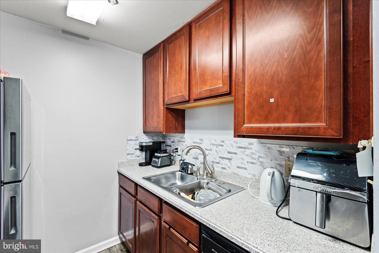 CARRIAGE POINTE AT AQUIA - Residential