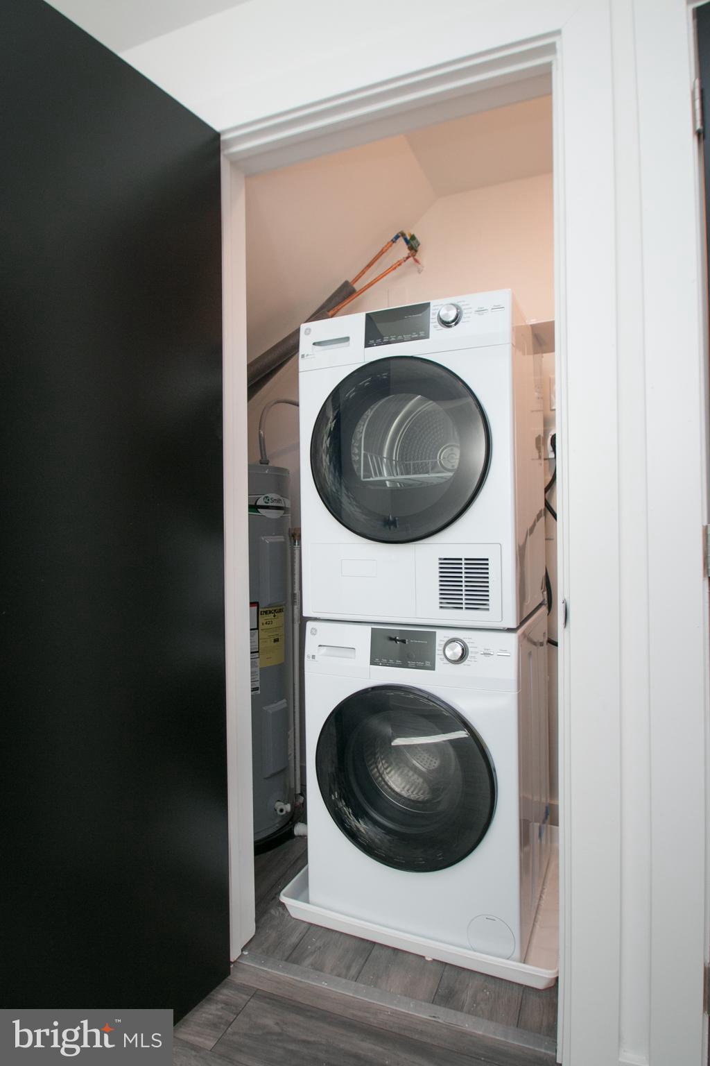 WEST PHILADELPHIA - Residential Lease