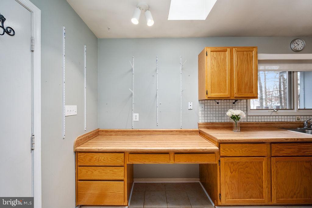 MAPLE GROVE - Residential