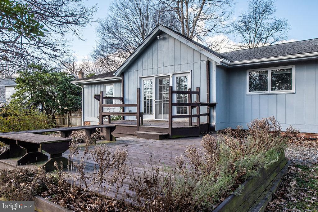 MAPLE GROVE - Residential