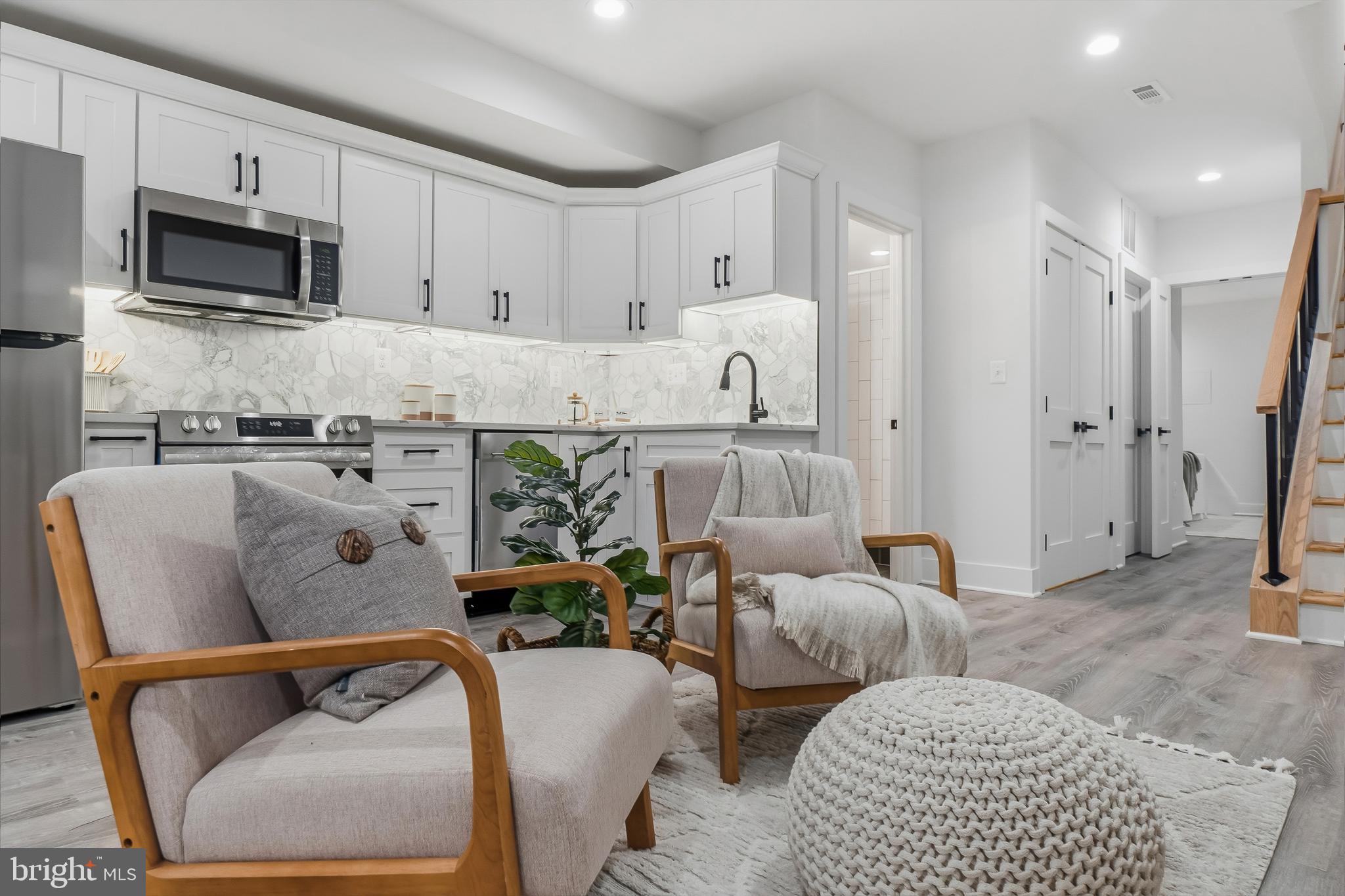 HAMPDEN HISTORIC DISTRICT - Residential