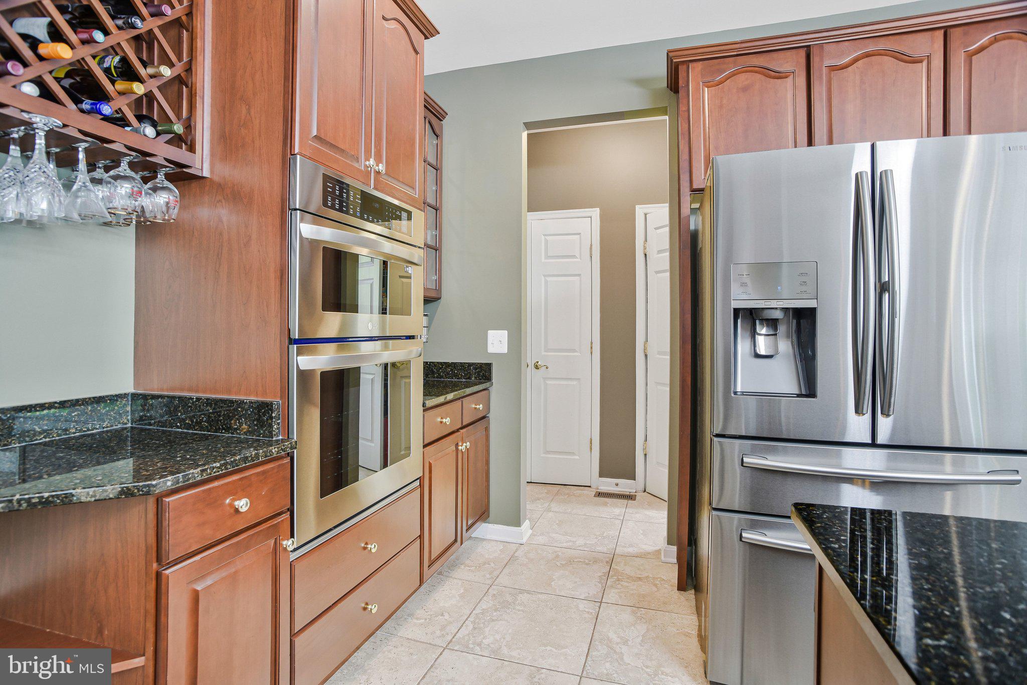 LONGMEADE SUB - Residential