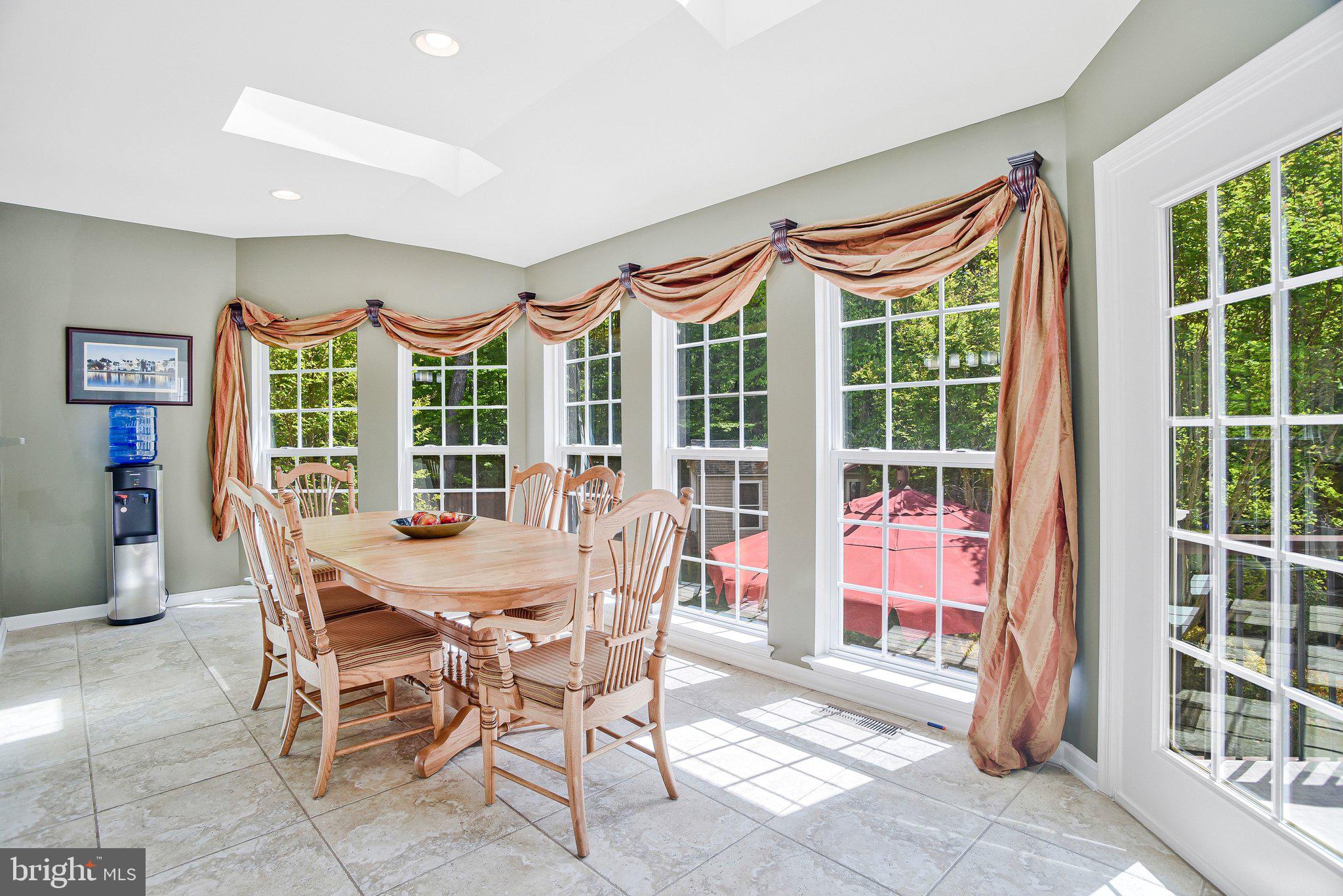 LONGMEADE SUB - Residential