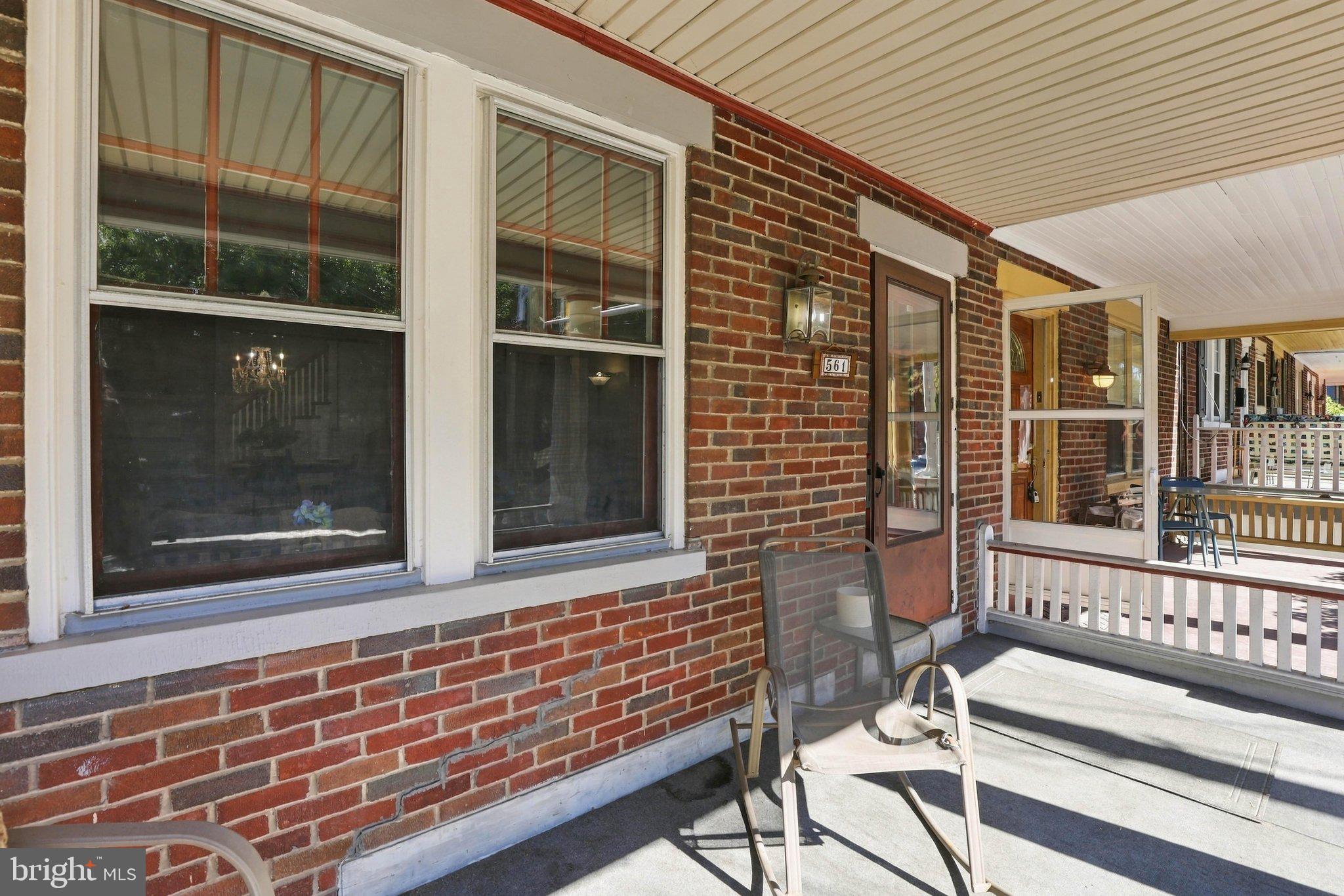 561 W WALNUT STREET